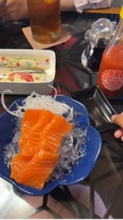 Mukbang sashimi 