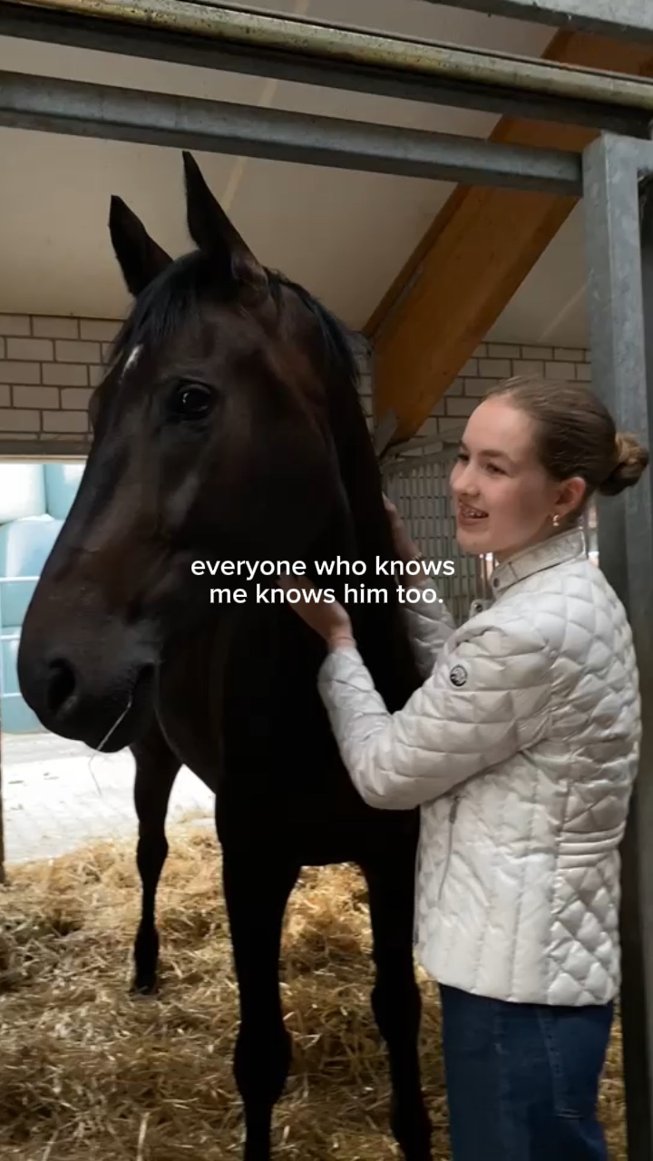 EVERYONE <3