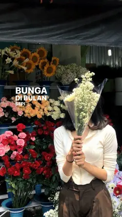 bunga di bulan sepi