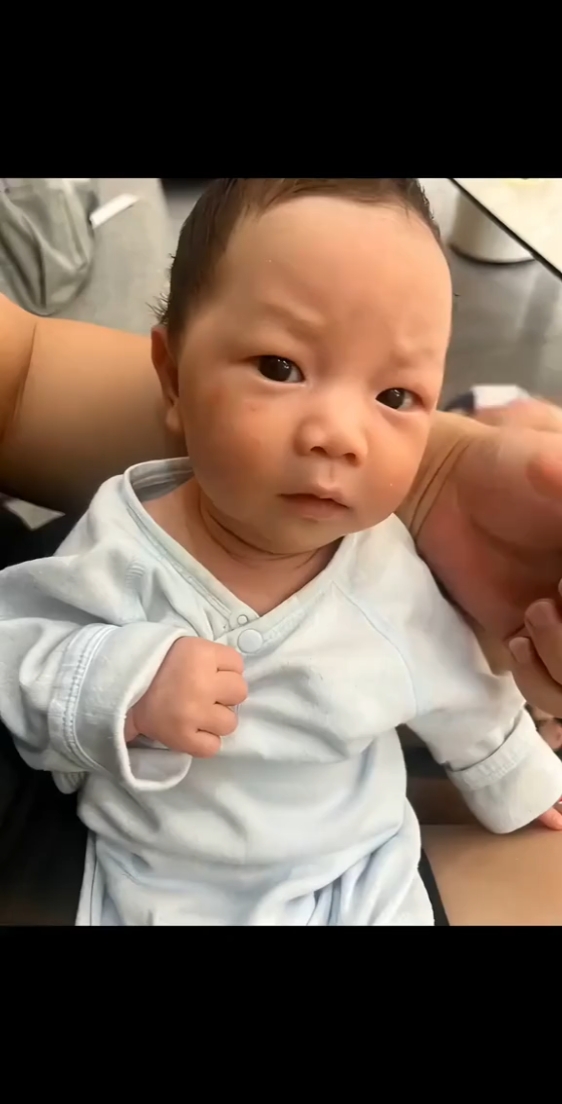 Ai ngomong 