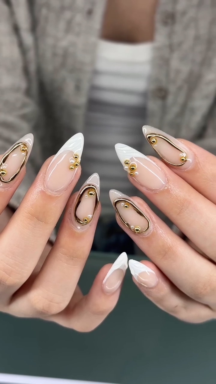 UÑAS 