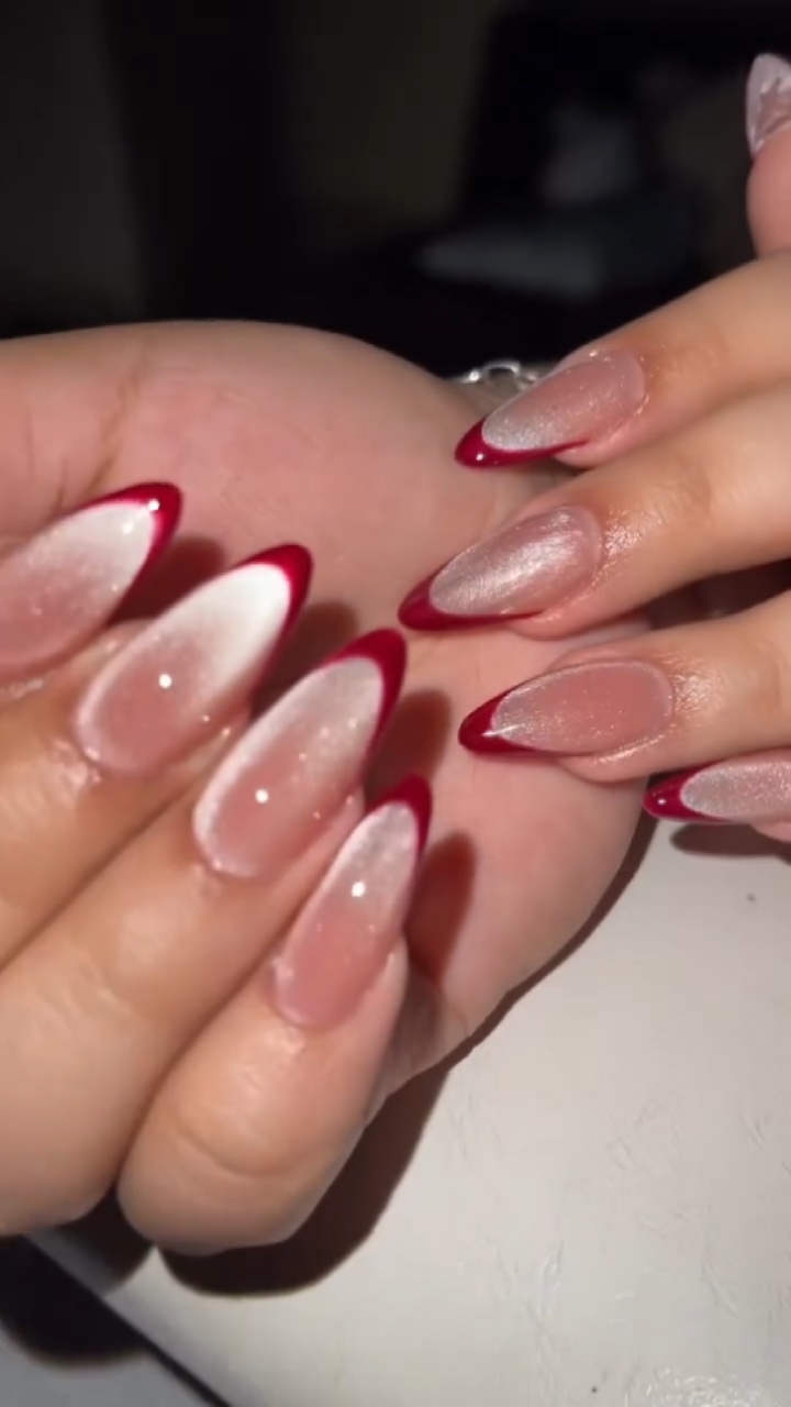 NAILS 