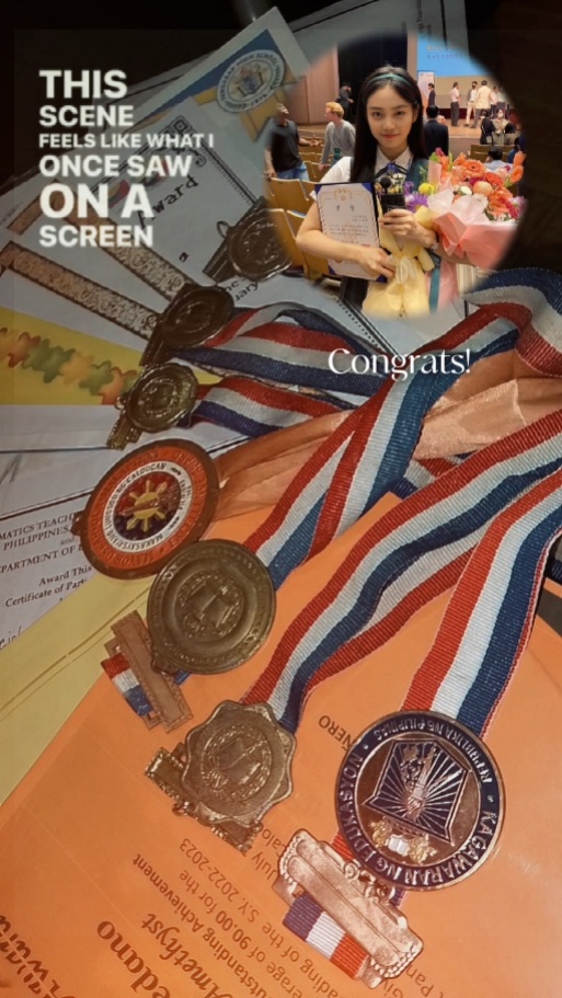 wisuda 
