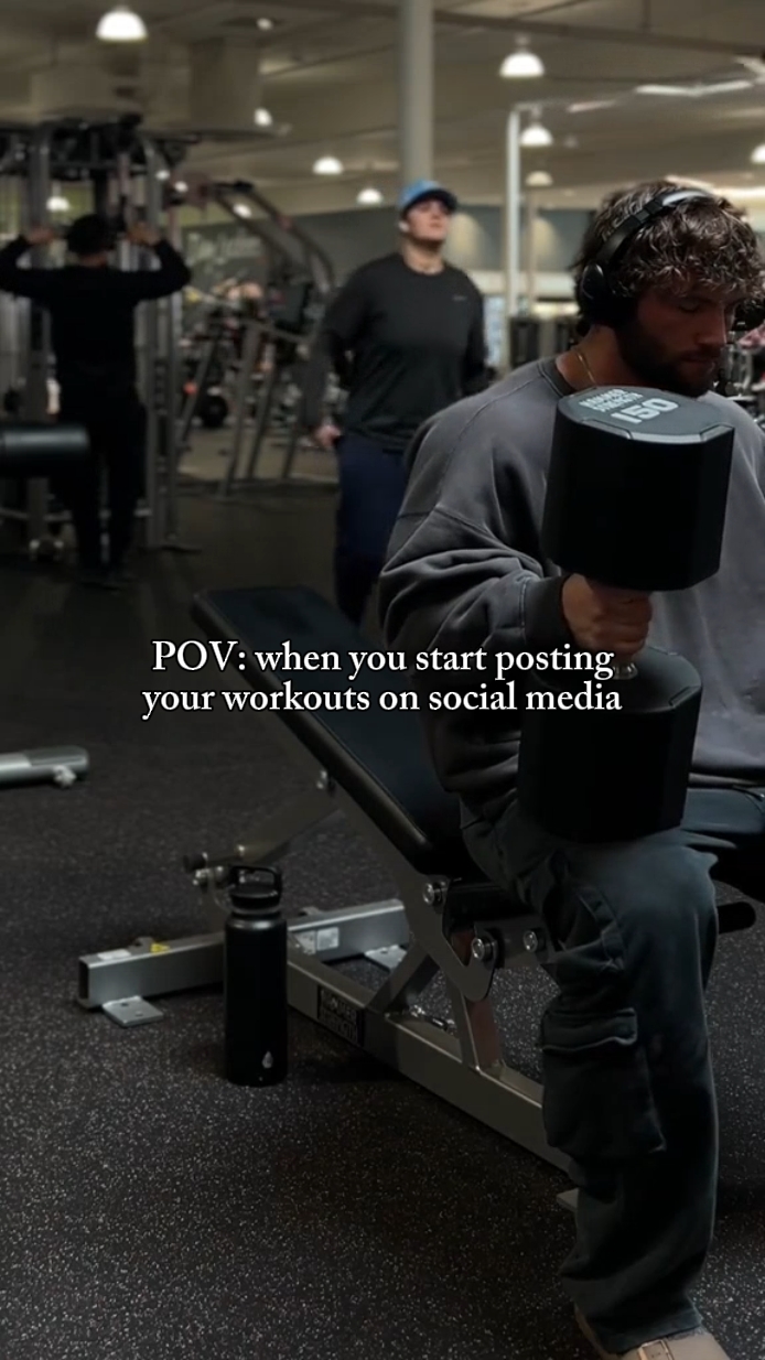 POV u post ur wrkout