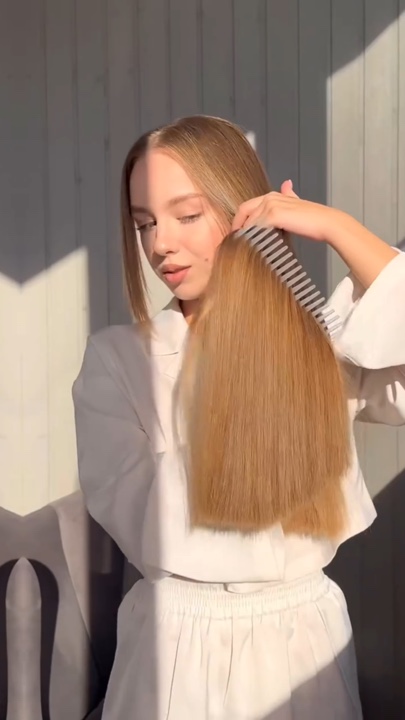 hairstyle