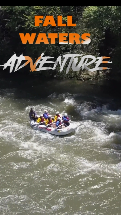 Aventura en el agua de otoño