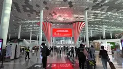 オープニング