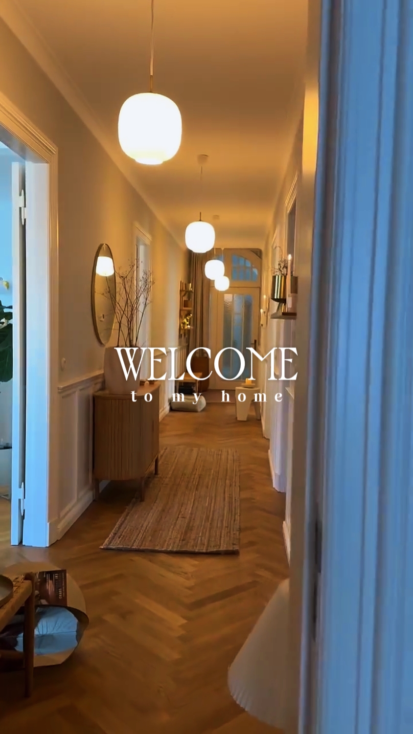 HOME TOUR