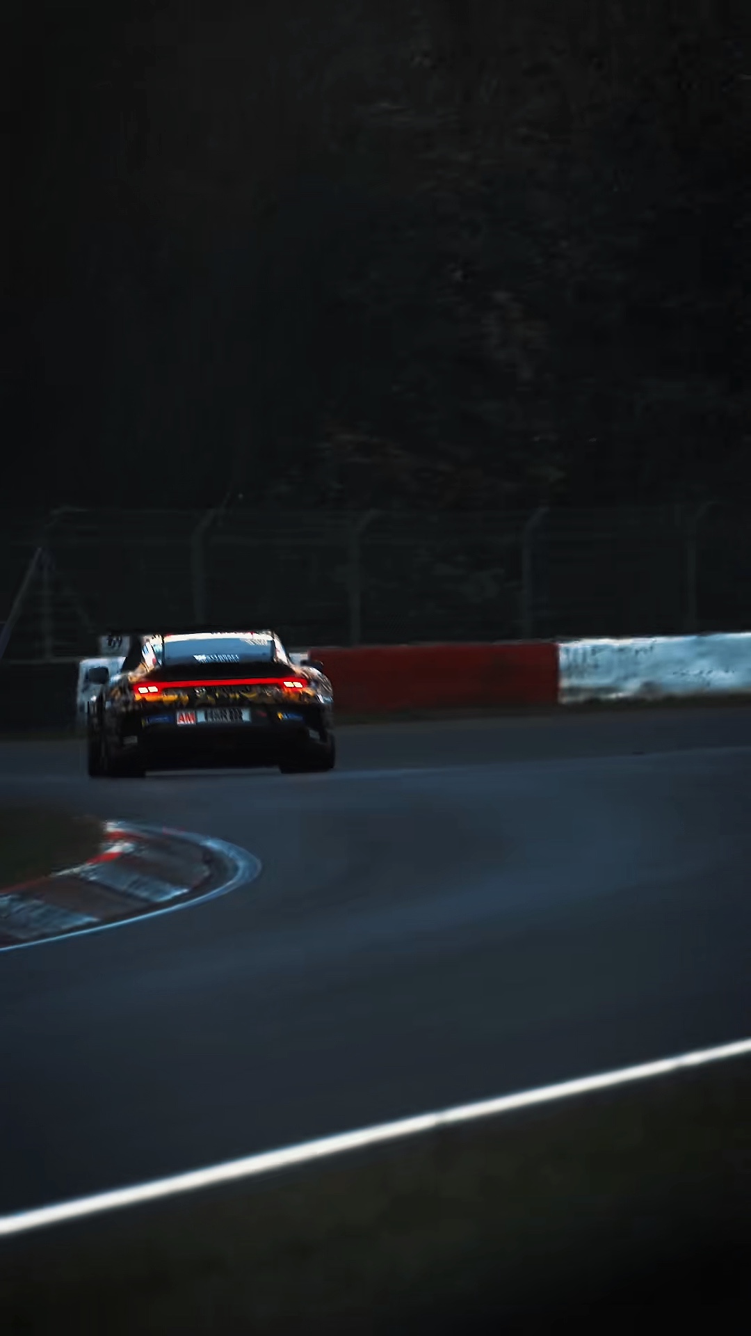 Racing car