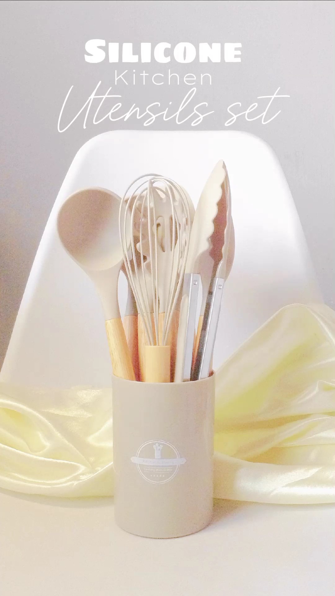 kitchen utensils 