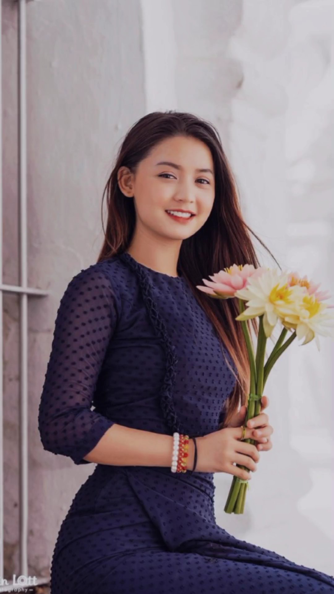 ကမ္ဘာမြေနစ်ခြမ်းကွဲ