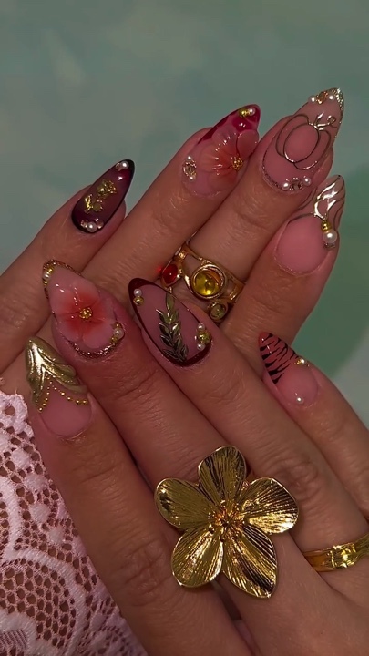 nail