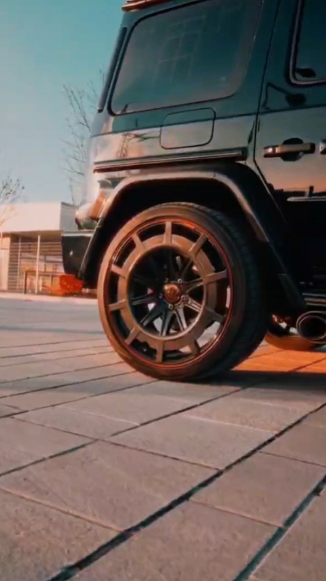 KINEMATISCHE AUTOS 