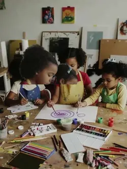 Bugün küçük çocuklar ne oynuyor?