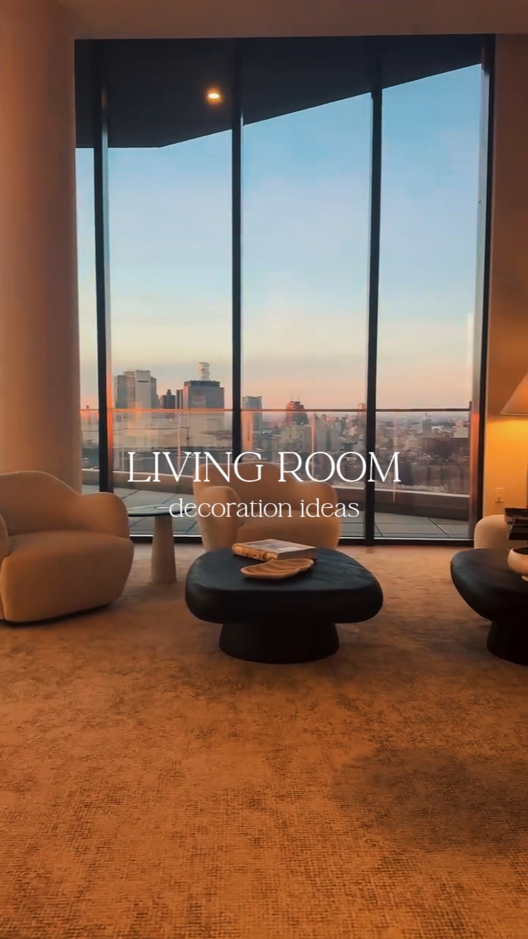 ROOM TOUR