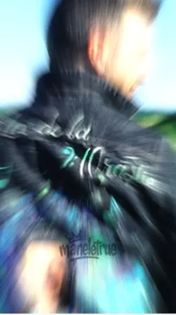 mai stai un minut…