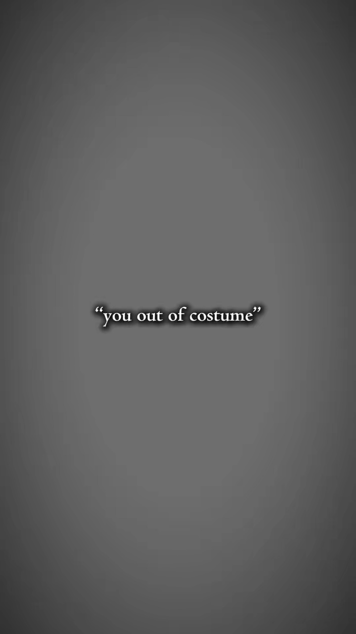 costume