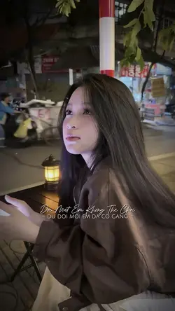 Đôi mắt em không thể