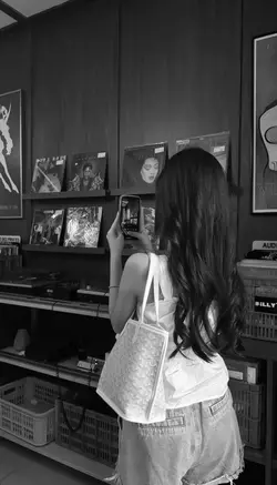 bnw