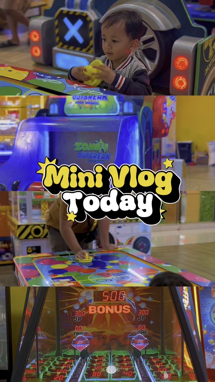 Collage 4 Videos