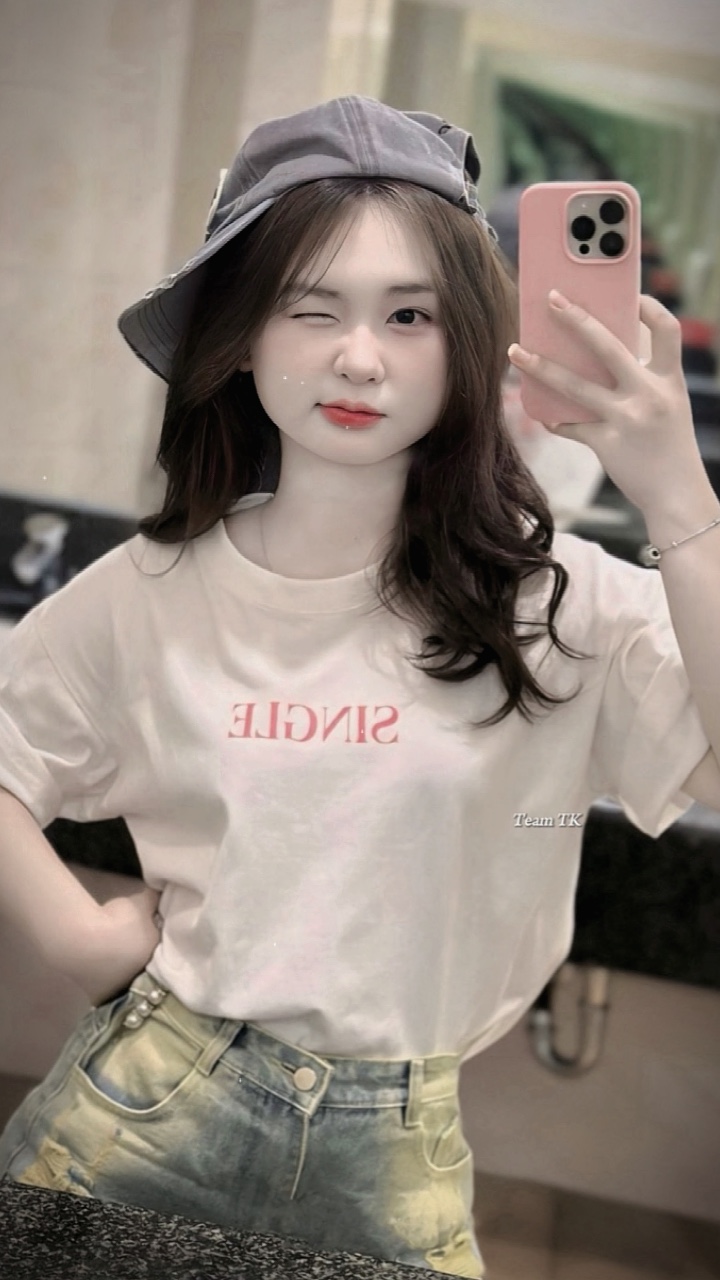 BÉ YÊU 