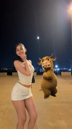 Niu Lai Dancing
