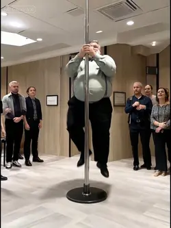 POLE DANCE