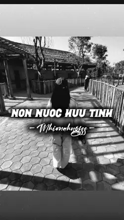 NON NƯỚC HỮU TÌNH