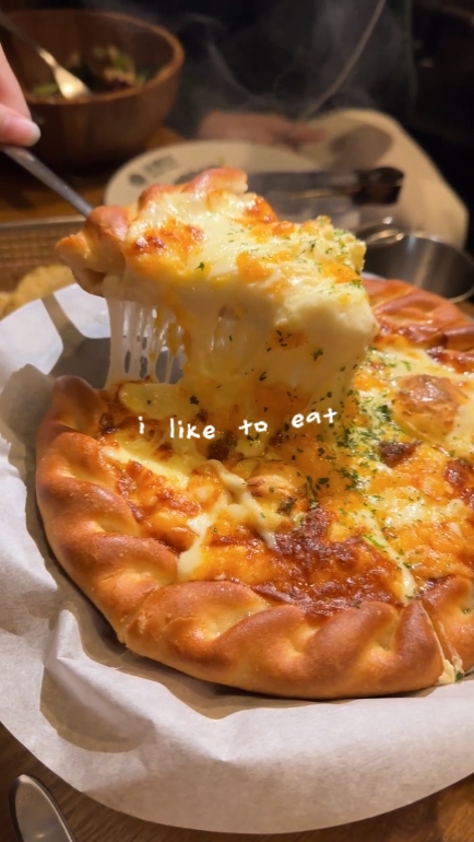i like to eat