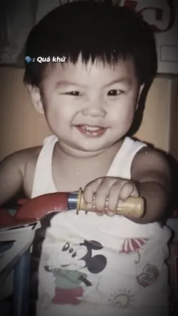 QUÁ KHỨ VÀ HIỆN TẠI