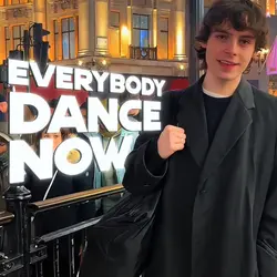 Everybody Dance Now