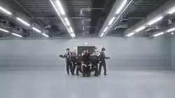STRAYKIDS LALALALA 