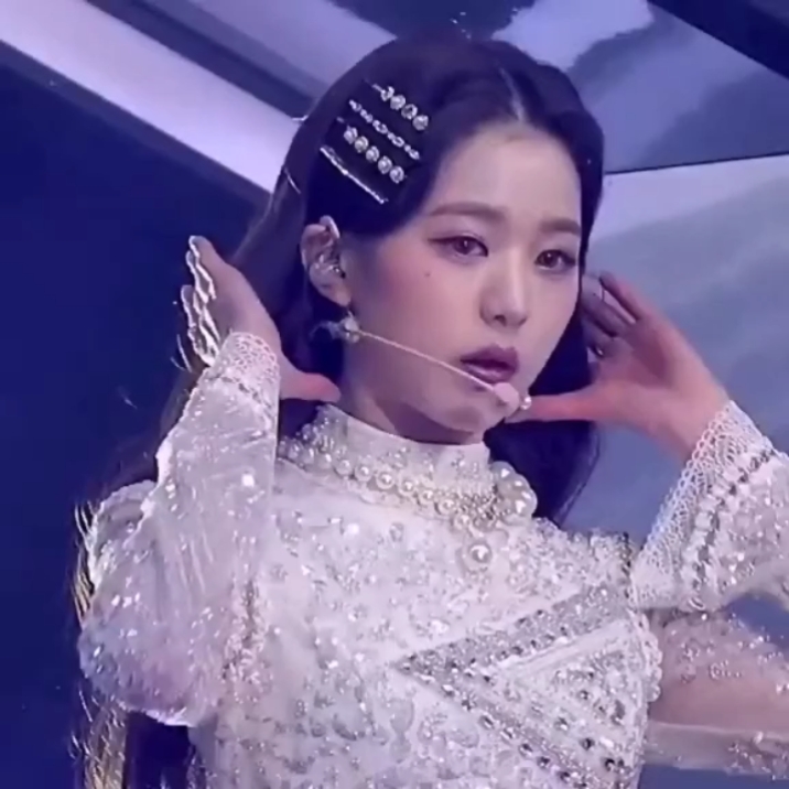 حرفيا ما يشبهو بعض