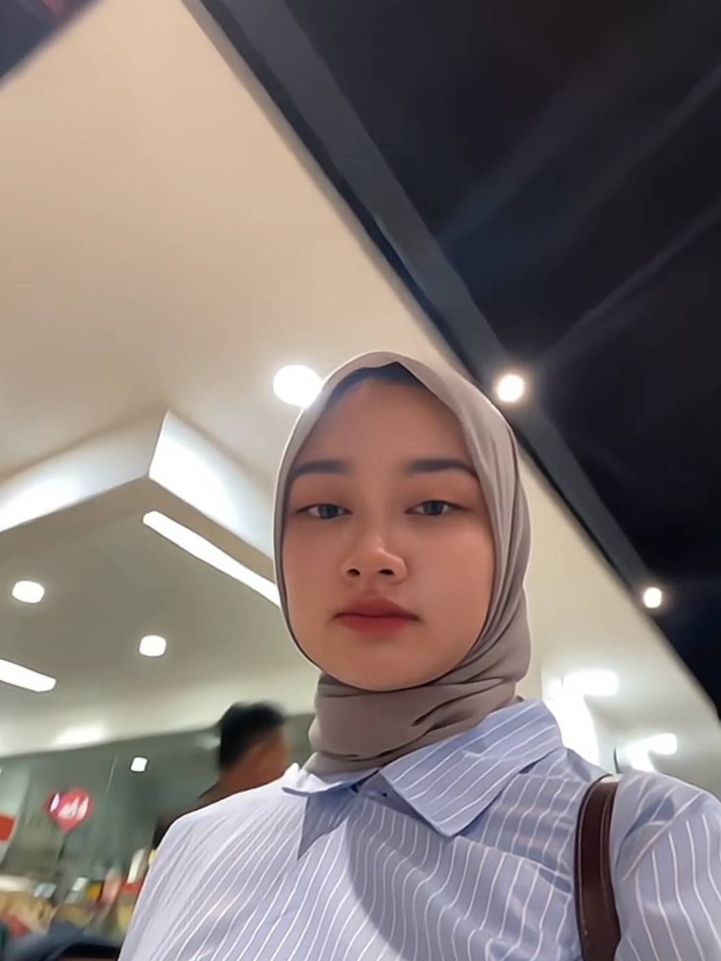 tren foto langsung