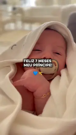 Feliz 7 meses filho