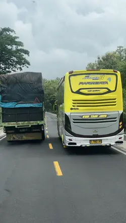 Cinematic Bus Nyalip