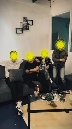 ‎ 