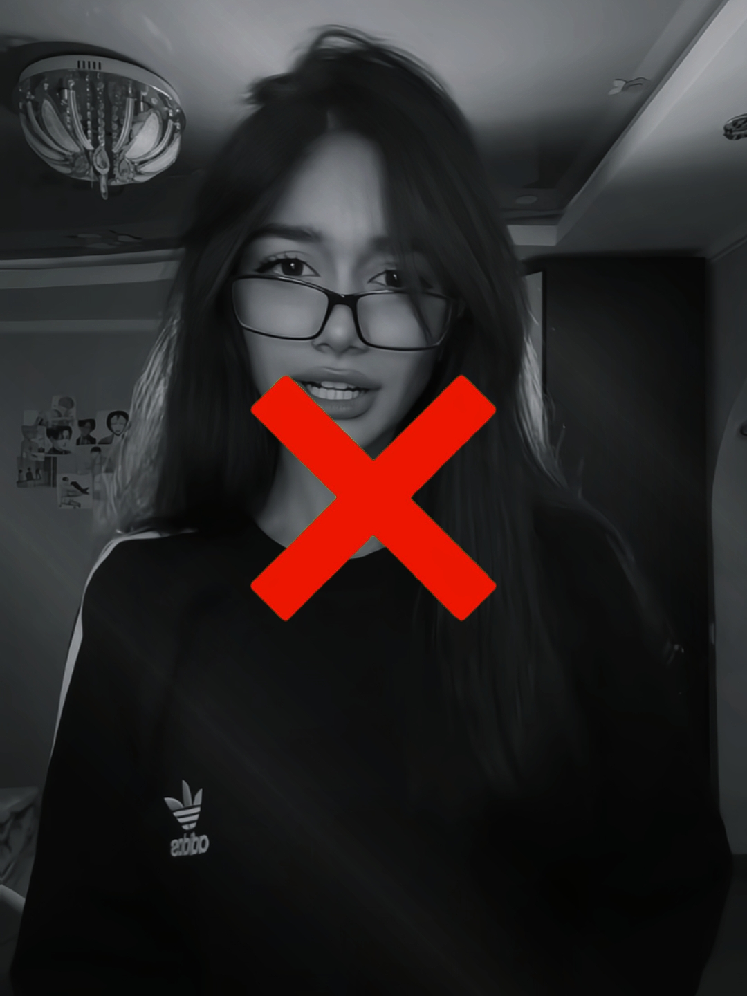 느린 줌 아웃 인 