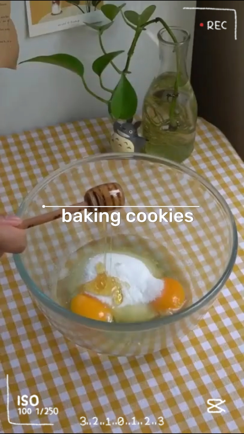 baking cookies 