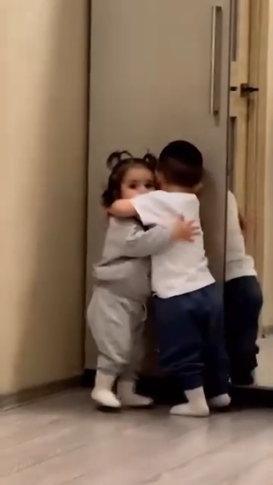 Hermano y hermana 