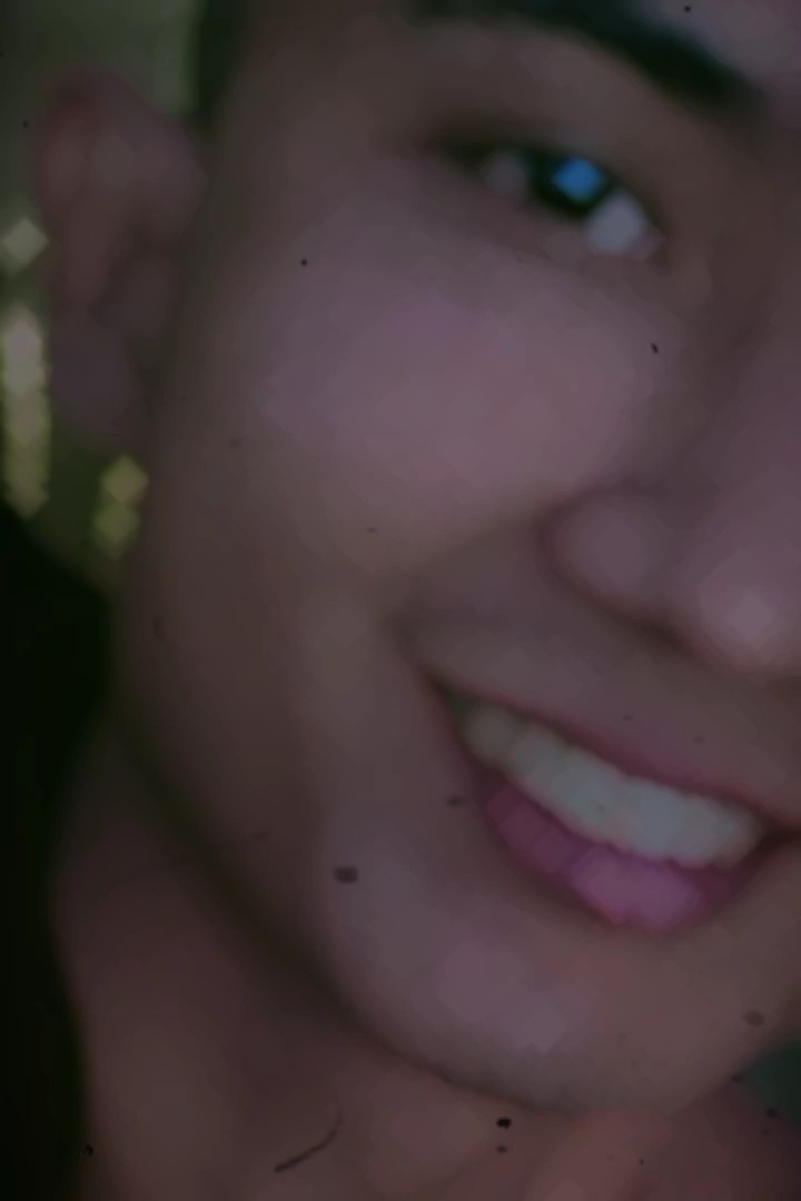 အချစ်ရှီလား?