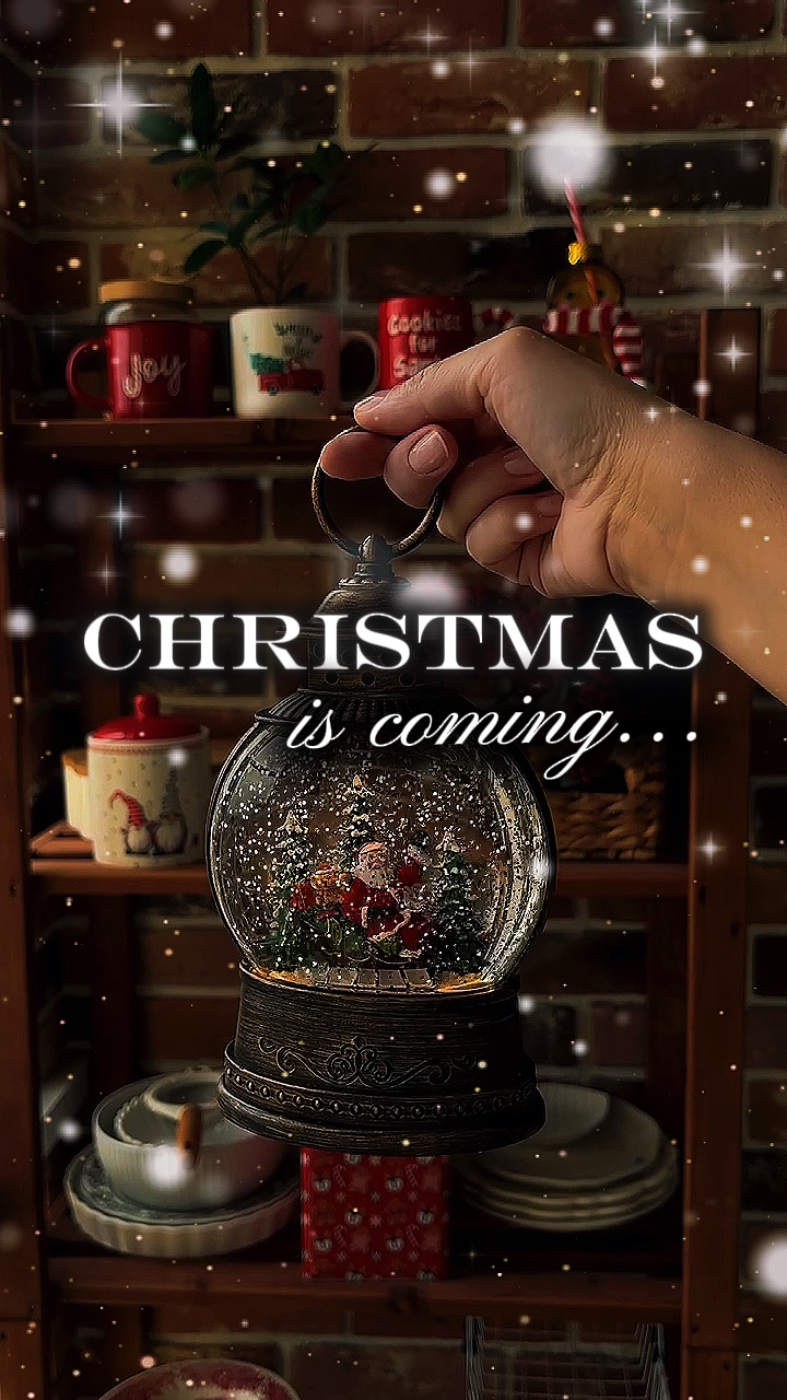 Christmas is coming