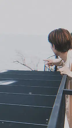 ファインダー/向井康二