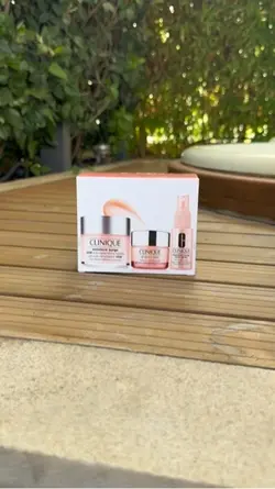 Clinique Serenity