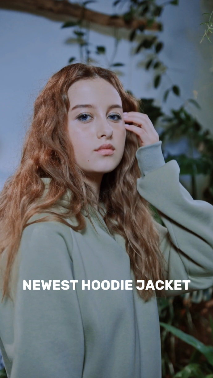 Kleidung Produkt Display Kreative Anzeigen Tiktok Style