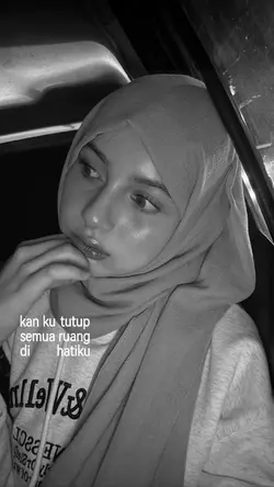 hitam putih