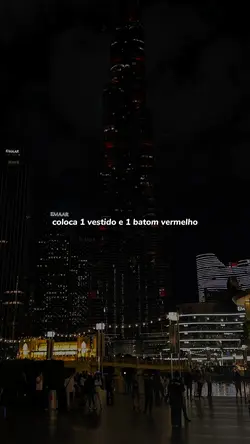 Se olha no espelho