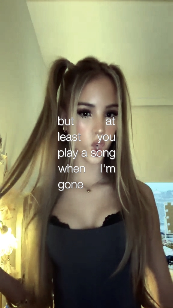 Toca una canción 