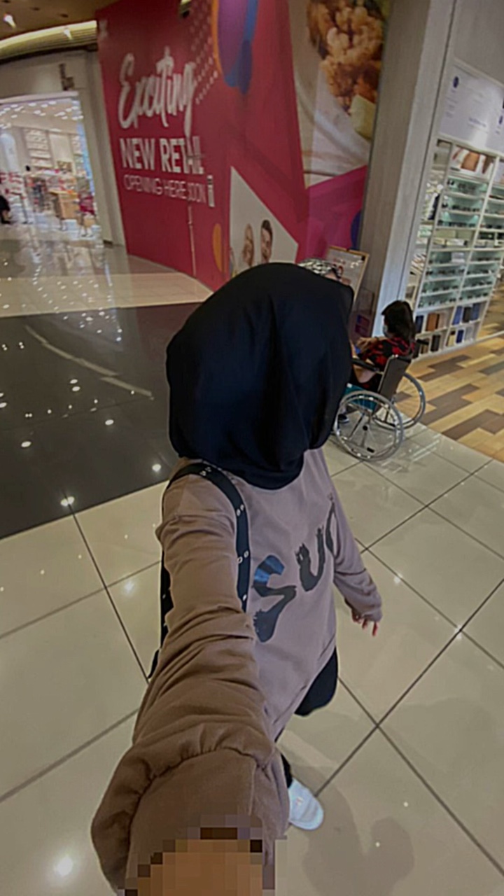 AKU HANYA BUTUH..