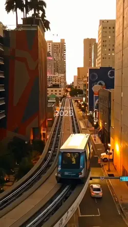 2025 vlog golden